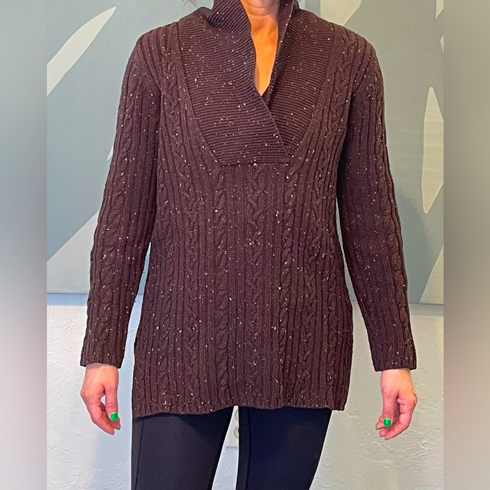 speckled brown sweater